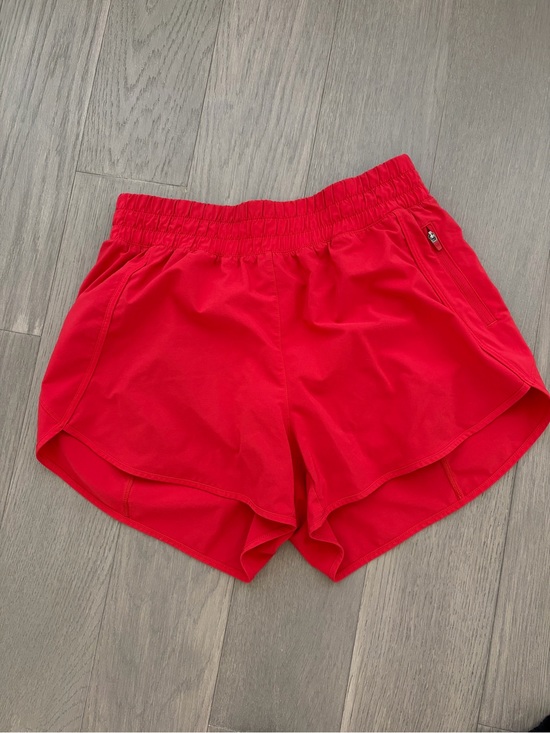 CRZ YOGA Pants - CRZ YOGA red Running Size Small EUC Soft High Rise Lined
Short 3”